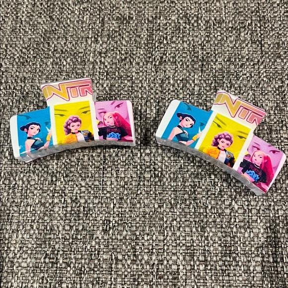 K Pop Bundle Kids Fashion Socks, hair clips and Pouch Set - Yellow and Purple - Picture 6 of 9